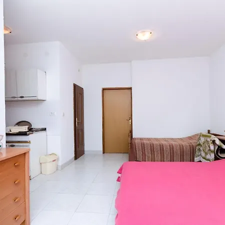 Apartments Massimo Rovinj Exterior photo