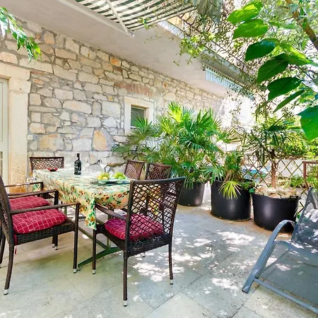 Apartments Massimo Rovinj Exterior photo